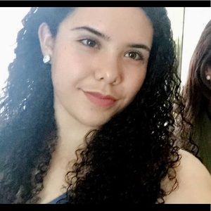 Meet your Posher, Katelynn